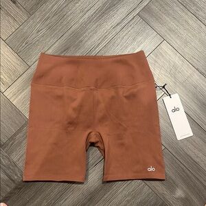 ALO Yoga Women's Brown Shorts